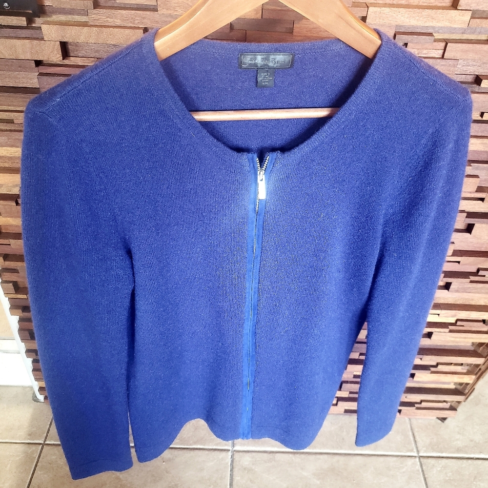 Cashmere blue Zip-Up Cardigan